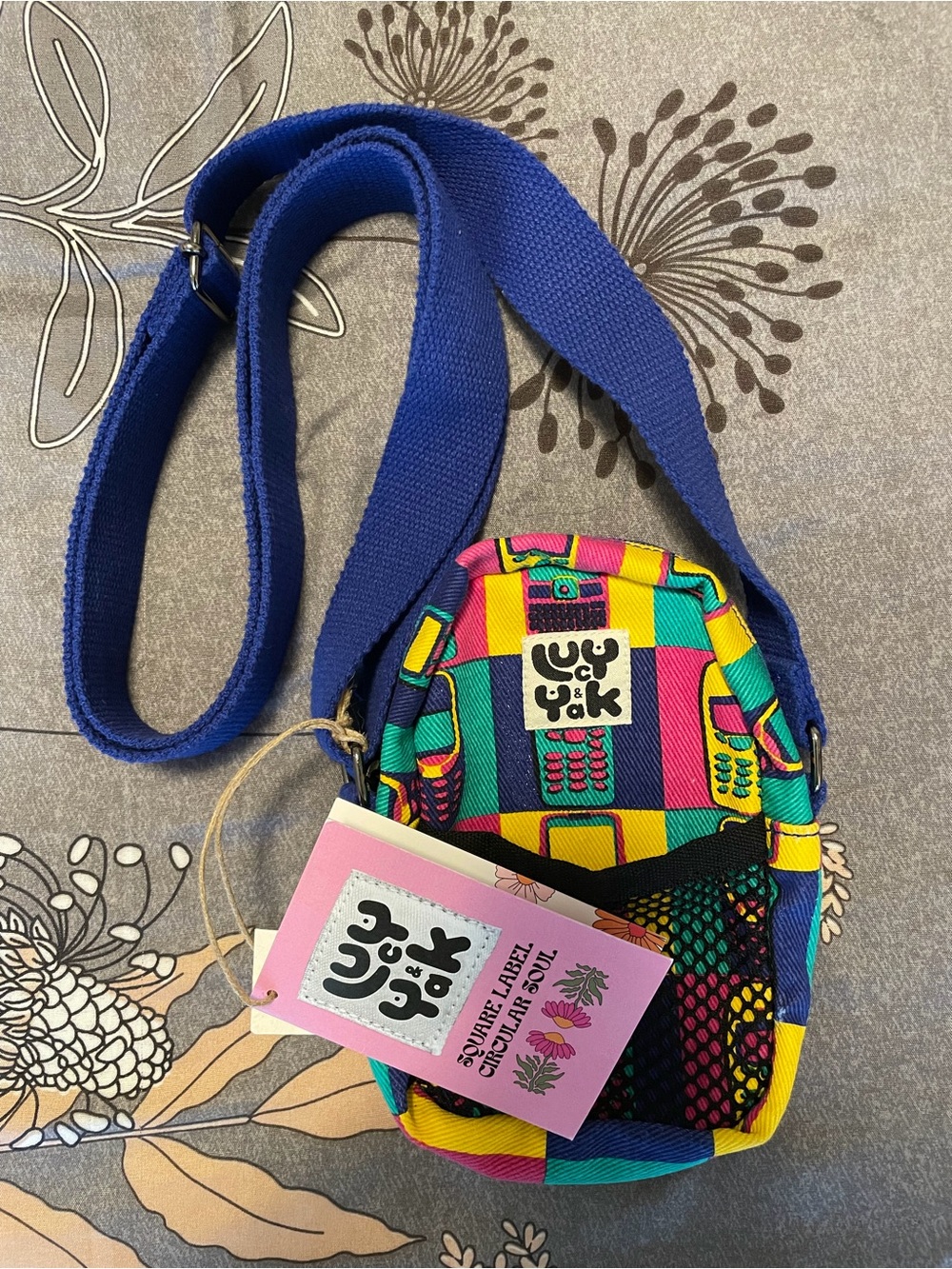 Brand new Lucy & Yak L.E crossbody bag